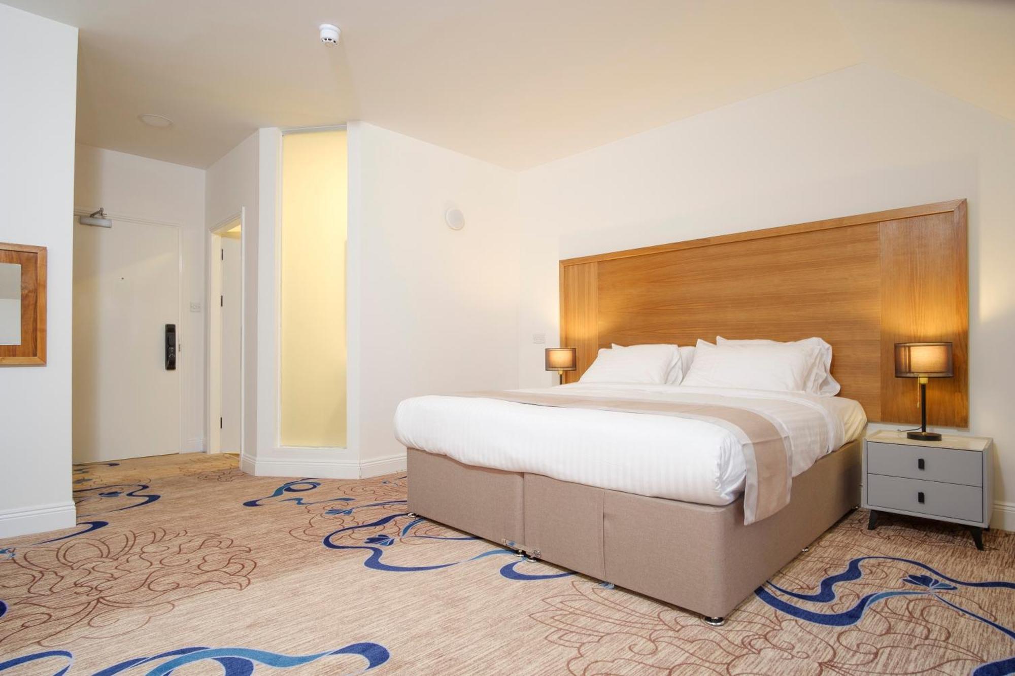 Kelpies Hotel Falkirk Buitenkant foto